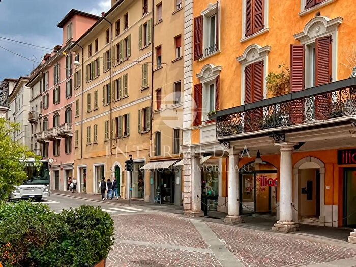Appartamento bilocale in affitto in Via Giuseppe Mazzini, Brescia