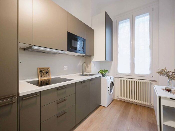 Appartamento bilocale in affitto in Via Laura Bassi Veratti, Murri, Bologna