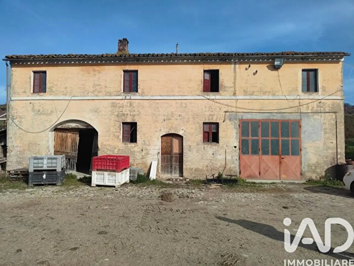 Casa con 7 locali in vendita in Strada Contrada Liberata, Petritoli
