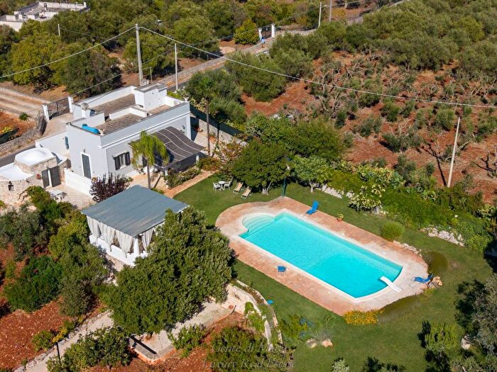 Casa con 6 locali in vendita in Contrada Badessa, Campanile Fumarola Cavalleriza, Ostuni