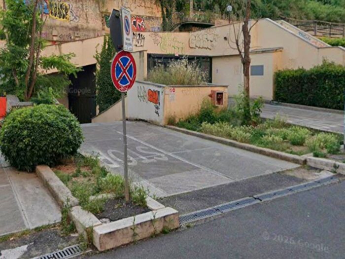 Casa in vendita in Via Pietro De Cristofaro, Cipro, Roma