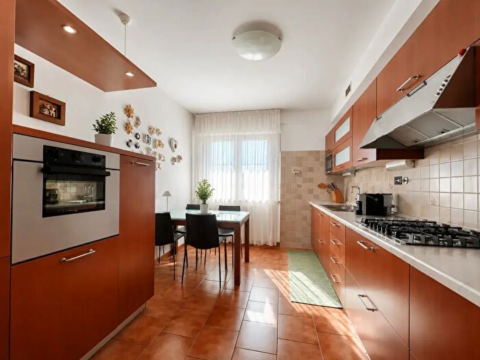 Appartamento quadrilocale in vendita in Località Roncafort, Trento