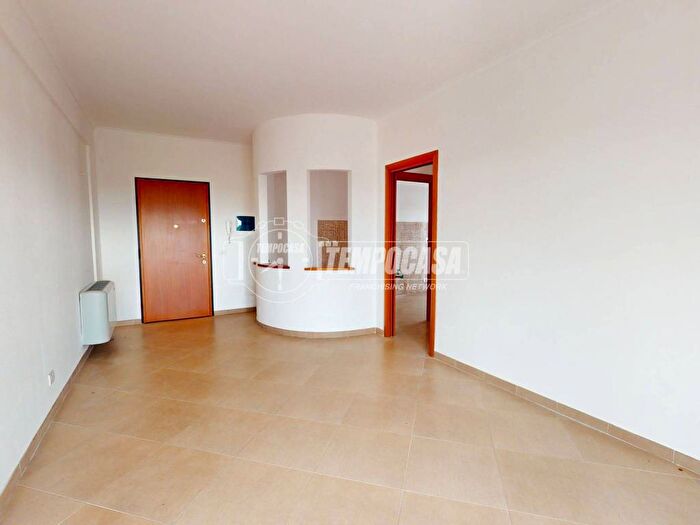 Appartamento bilocale in affitto in Via Carentino, Casalotti, Roma