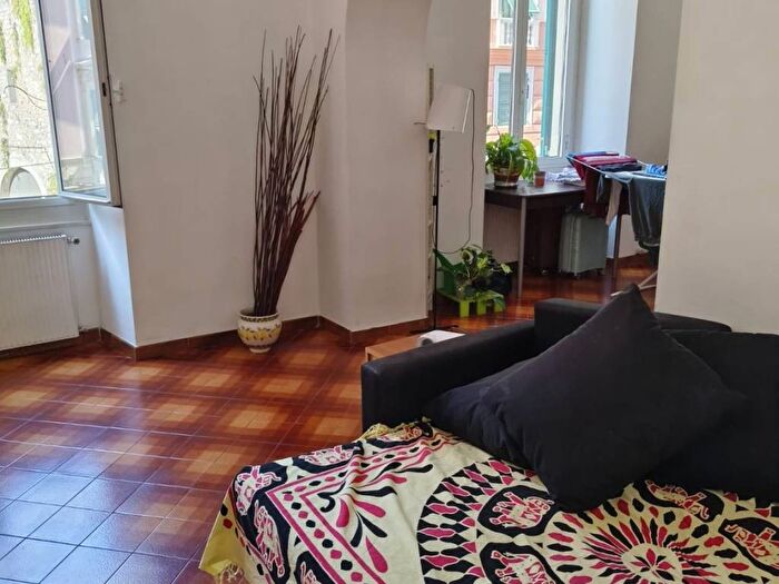 Appartamento con 6 locali in affitto in Via Palestro, Castelletto, Genova