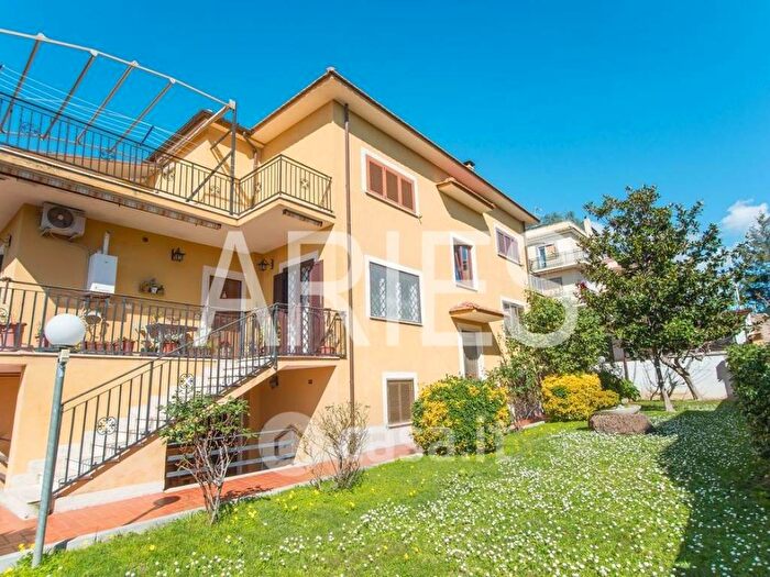 Casa trilocale in affitto in Via Edita Broglio, Acilia, Roma
