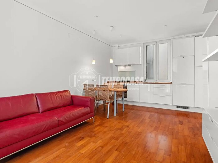 Appartamento bilocale in vendita in Strada della Carità, Milano