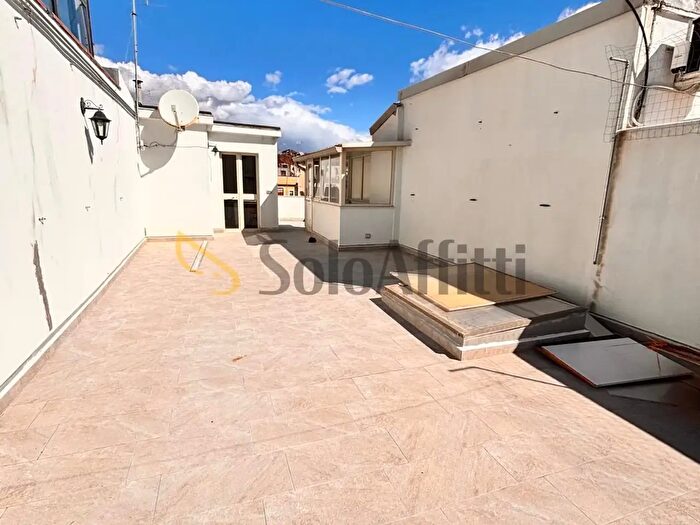 Appartamento trilocale in affitto in Via Sangiuliano, Catania