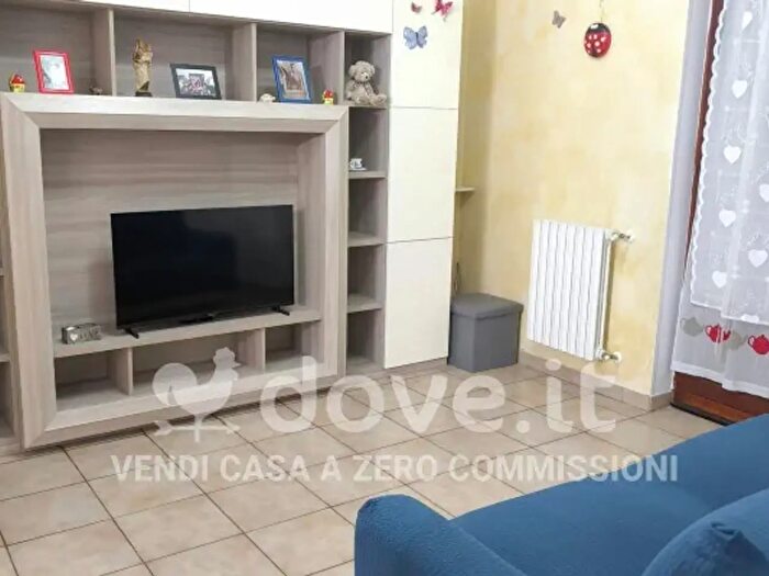Appartamento trilocale in vendita in Via Calata Livezza, Taranto
