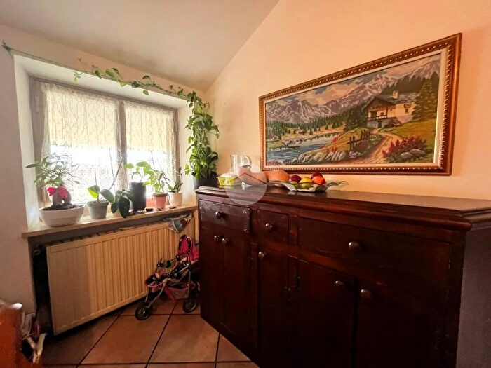 Appartamento con 5 locali in vendita in Via per Chiavazza, Vigliano Biellese