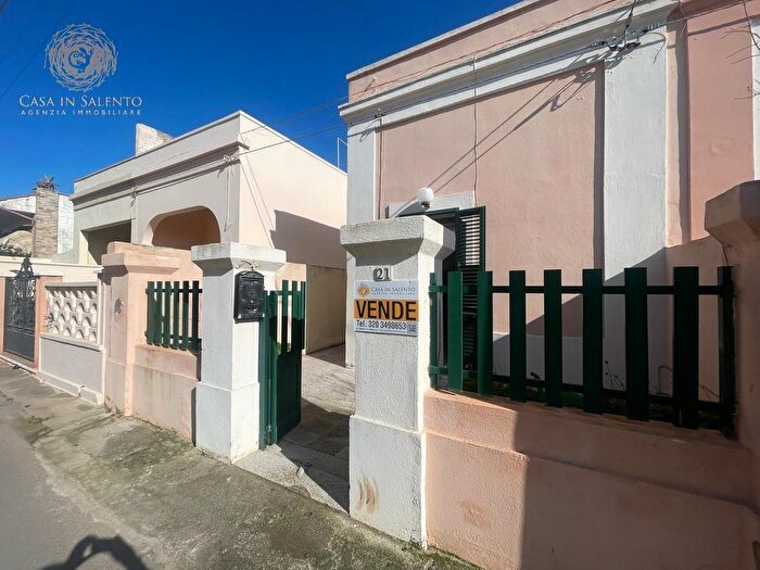 Appartamento con 5 locali in vendita in a Leonardo da Vinci, Gagliano Del Capo