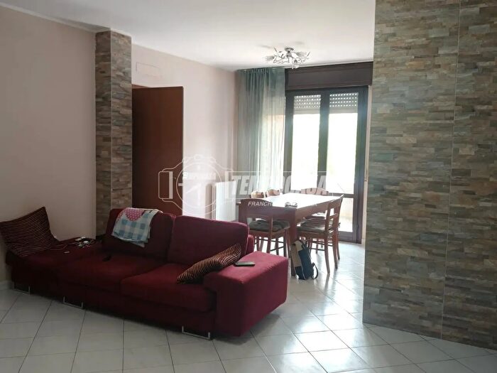 Appartamento trilocale in vendita in Via Gobbetti, Formigine