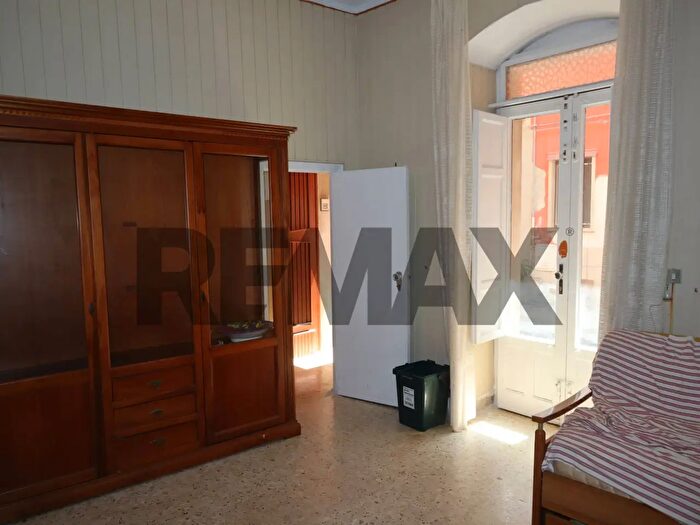 Appartamento trilocale in vendita in Via Umberto Maddalena, Ragusa