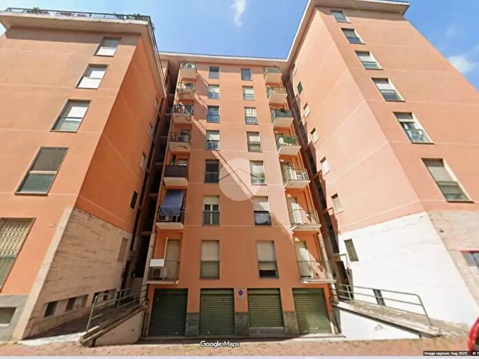 Appartamento trilocale in vendita in Via Francesco Baracca, San Giuliano Milanese