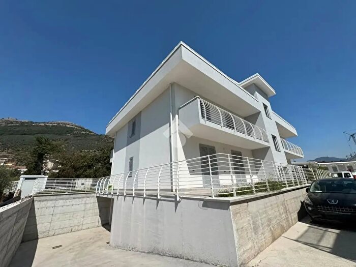 Appartamento trilocale in vendita in Via Santa Margherita di Antochia, San Cipriano Picentino