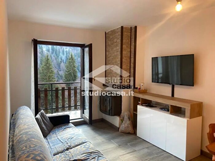 Appartamento bilocale in vendita in Via Monte Arera, Oltre Il Colle