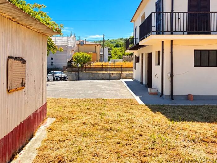 Casa con 5 locali in vendita in Contrada Villa Cassetti, Montorio Al Vomano