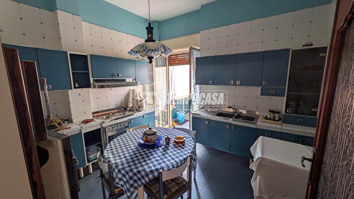 Appartamento quadrilocale in vendita in Via Santa Silvia, Messina