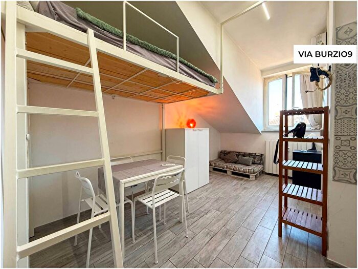 Casa monolocale in affitto in Via Filippo Burzio, San Donato, Torino