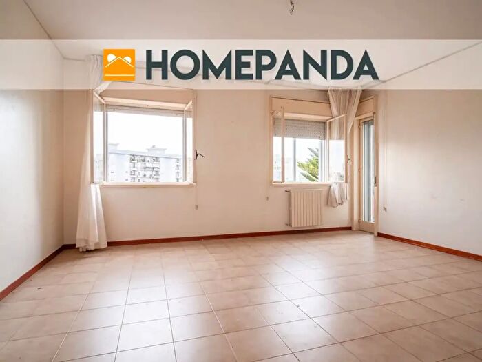 Appartamento trilocale in vendita in Via Pietro Frixa, Augusta