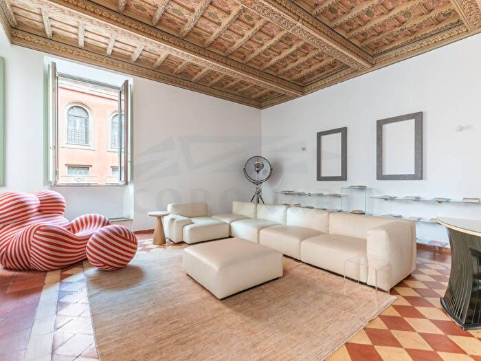 Appartamento trilocale in affitto in Via dei Vecchiarelli, Piazza Navona, Roma