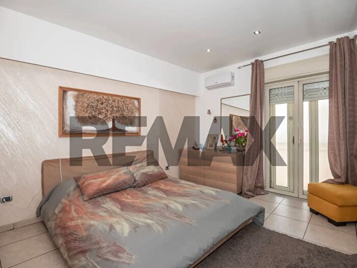 Casa con 5 locali in affitto in Via Circonvallazione, Caltagirone