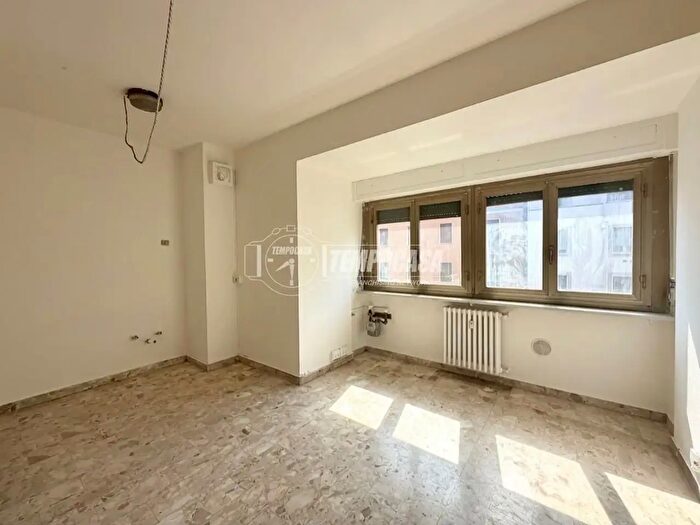 Appartamento bilocale in vendita in Via Ronchi, Milano