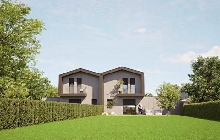 Case in Vendita e in Affitto - 3