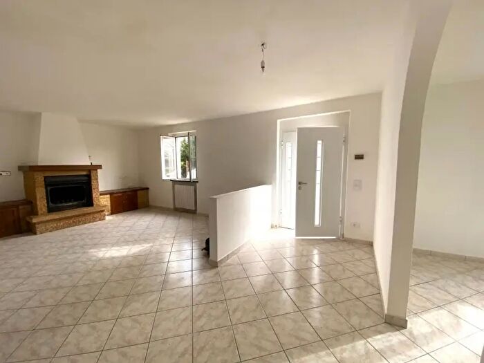 Casa quadrilocale in vendita in Buggiano