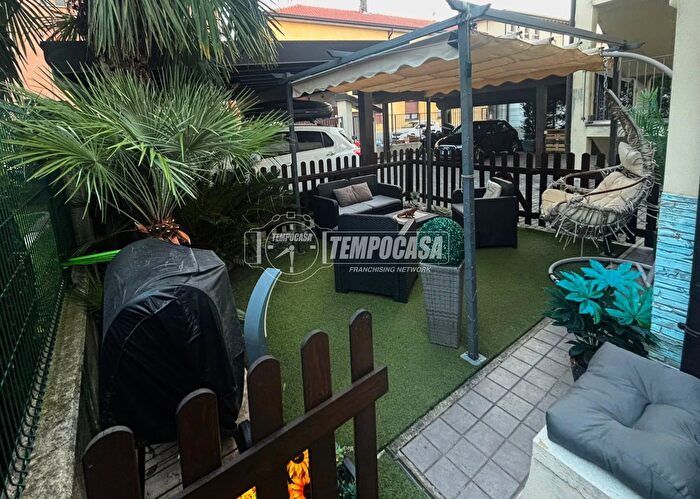 Appartamento monolocale in vendita in Via Antonio Stoppani, Seveso