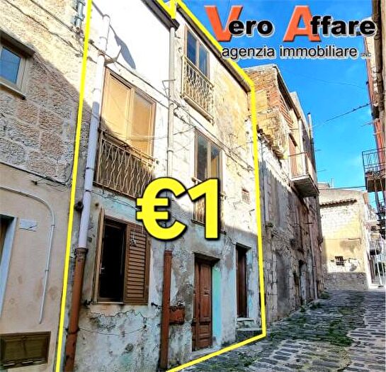 Casa quadrilocale in vendita in Via San Francesco, Acquaviva Platani