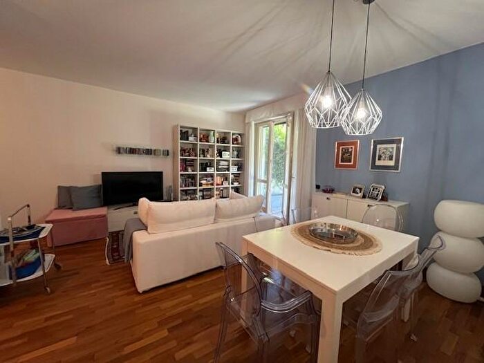 Appartamento trilocale in vendita in Viareggio