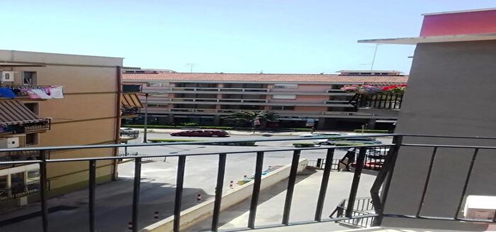 Appartamento trilocale in vendita in Viale Teracati Siracusa, Siracusa