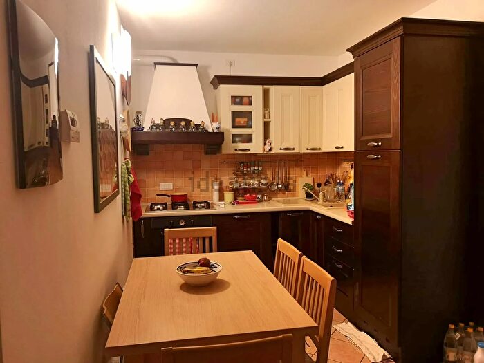 Appartamento con 5 locali in vendita in Torre Di Santa Maria