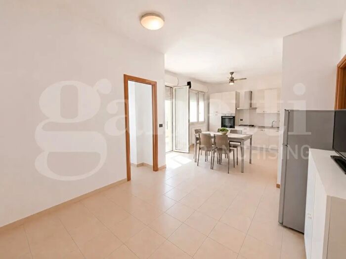 Appartamento quadrilocale in vendita in Via Edmondo De Amicis, Tortoreto