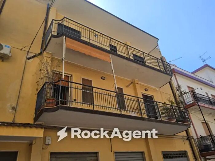 Appartamento bilocale in vendita in Via Bernardino Telesio, Monasterace