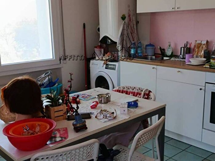 Appartamento bilocale in affitto in via del pino, Quattro, Forlì