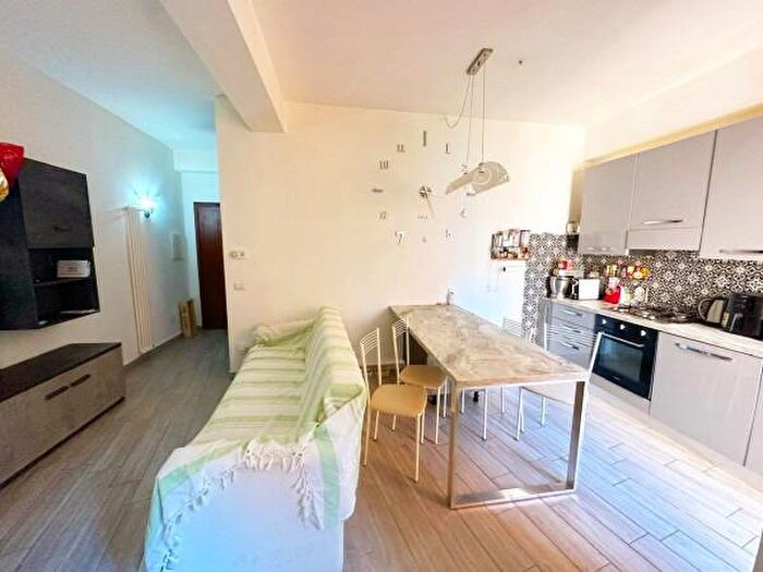 Appartamento quadrilocale in vendita in Via Panoramica di Porto Santo Stefano, Monte Argentario