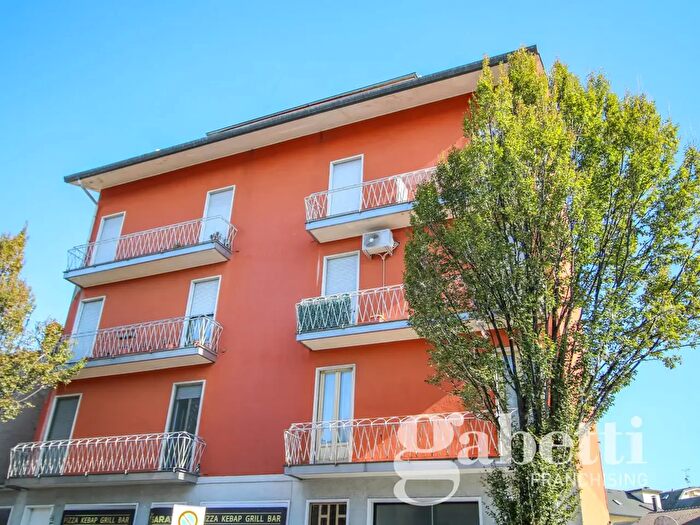 Appartamento trilocale in vendita in Corso Italia, Busto Arsizio