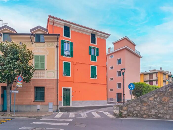 Appartamento bilocale in vendita in Via Roma, Ceriale