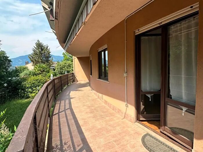 Casa con 6 locali in vendita in Via Tullio Odorizzi, Trento