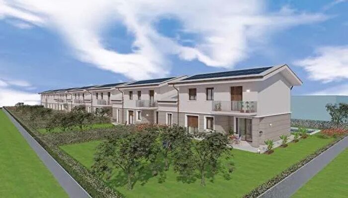 Case in Vendita e in Affitto - 3