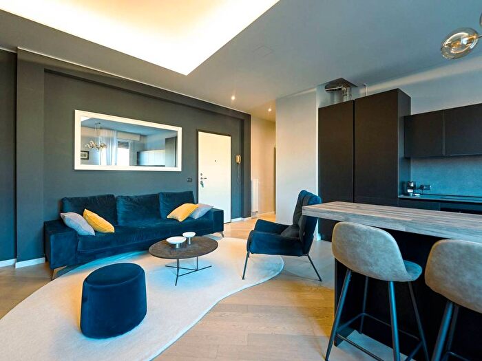 Appartamento bilocale in affitto in Via Belcavezzo, Centro, Cremona