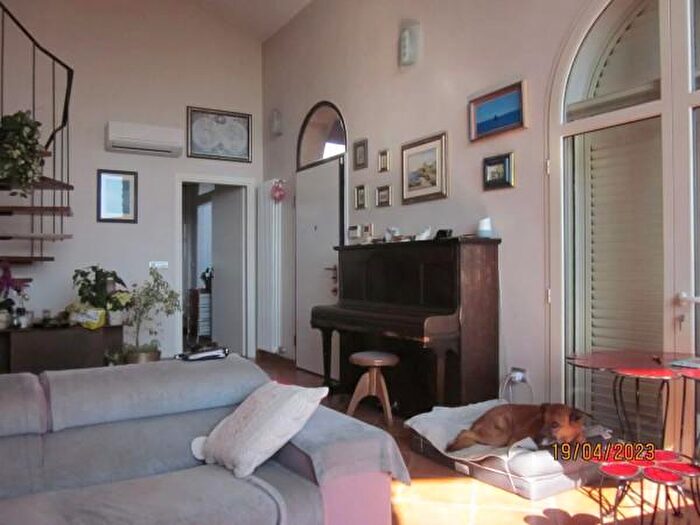 Casa con 6 locali in vendita in Via Italia, Grosseto