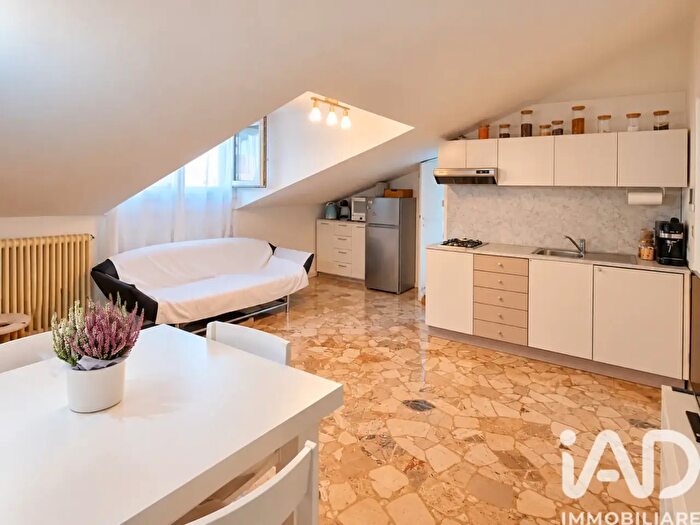 Appartamento trilocale in vendita in Via Ardaro, Riva Del Garda