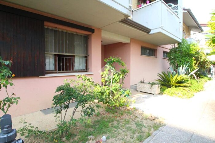 Appartamento trilocale in vendita in Via Flavio Gioia, Cesena