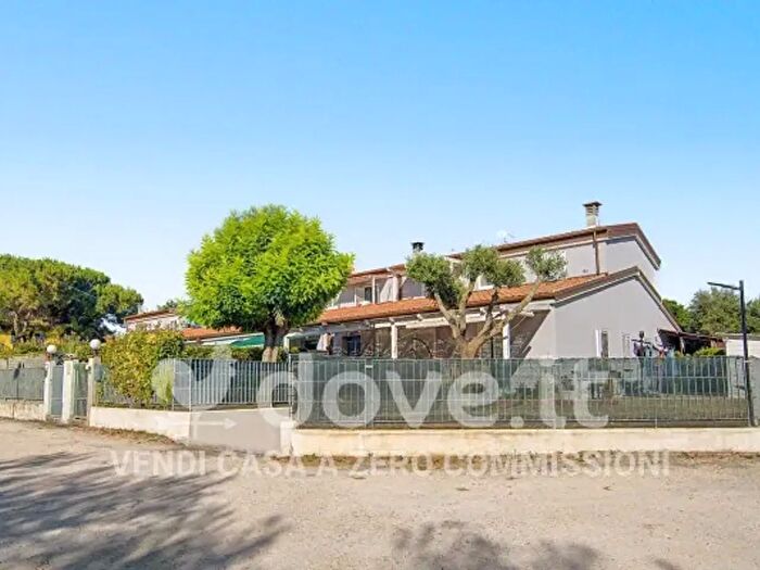 Appartamento bilocale in vendita in Via Ponte del Trave, Montemarciano