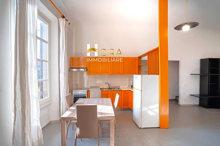 Appartamento bilocale in vendita in Borgo Pinti, Firenze