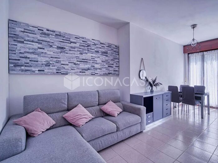 Appartamento bilocale in vendita in Via Crotone, Verona