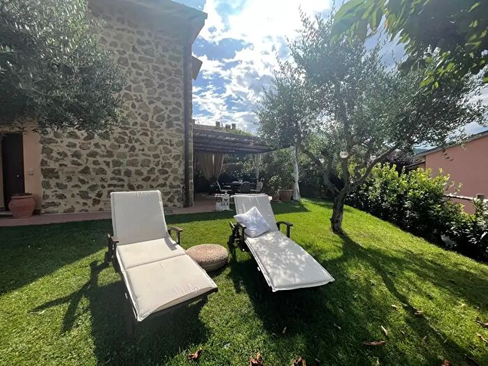 Casa con 5 locali in vendita in Strove Si, Monteriggioni