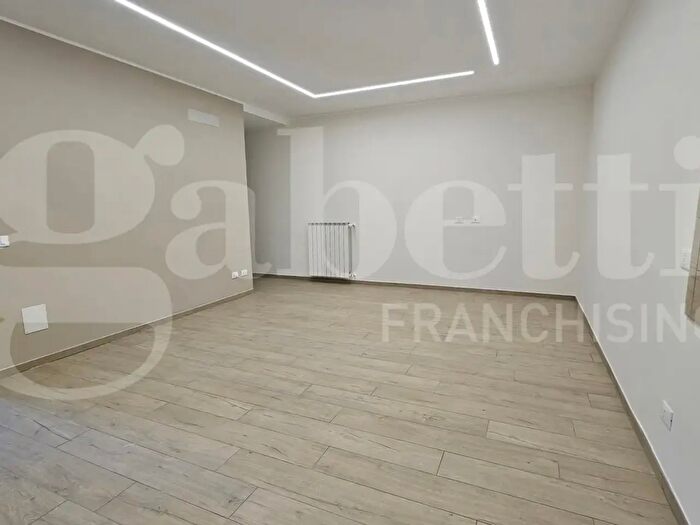 Appartamento trilocale in affitto in Via Papa Giovanni XXIII, Bagheria